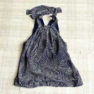 Sioni tie- neck sleeveless top